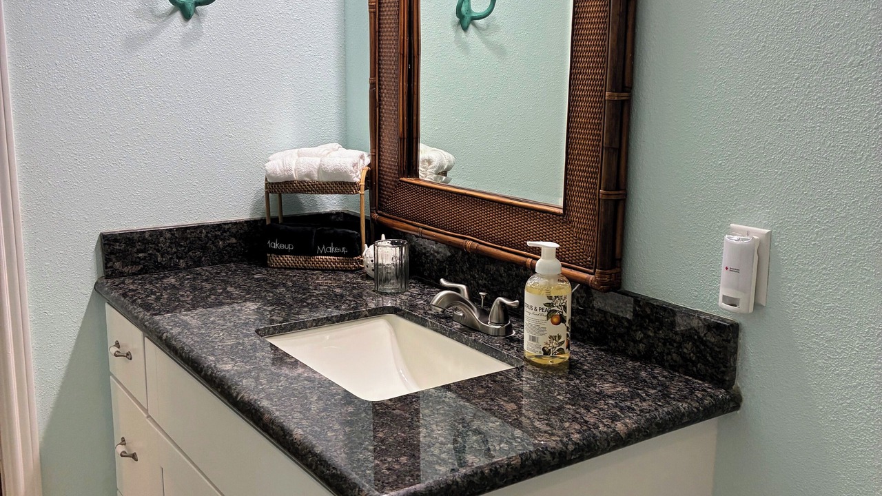 Photo of Bathroom in Port Bolivar