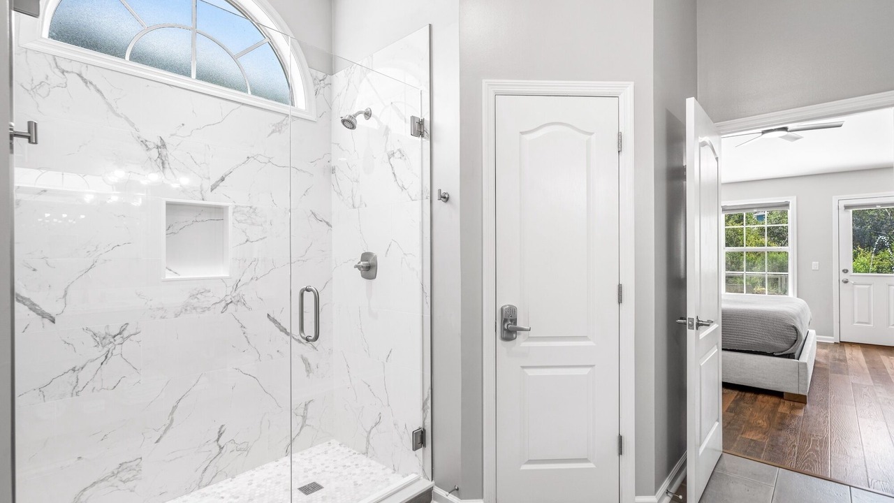 Photo of Bathroom in Sugarwood Beach