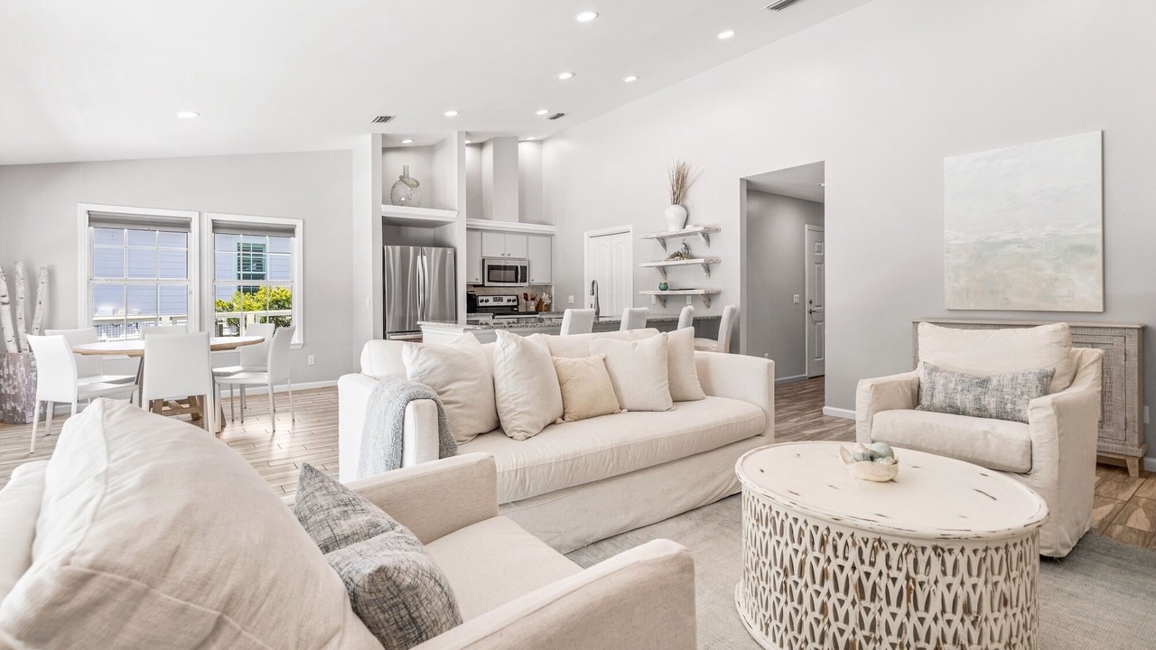 Photo of Livingroom in Sugarwood Beach