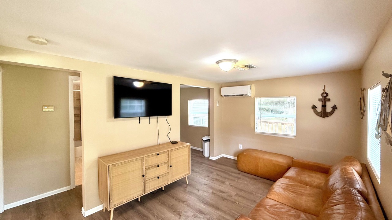 Photo of Livingroom in Old Homosassa
