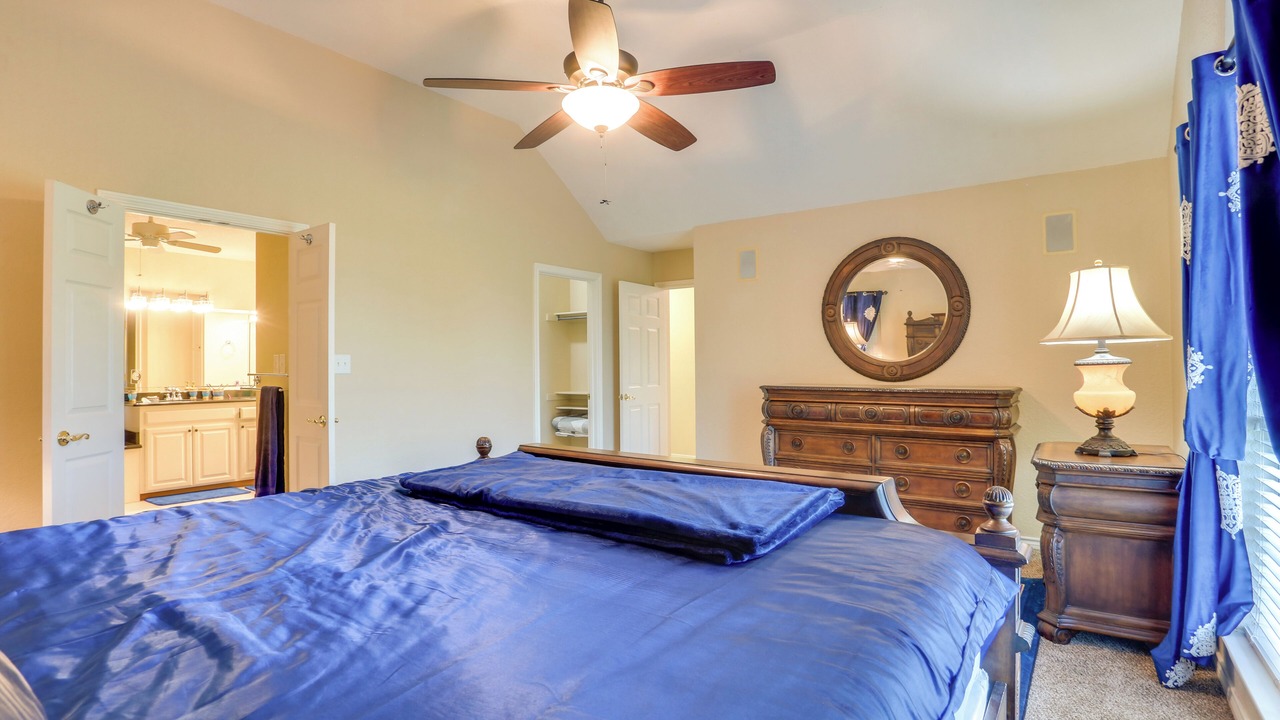 Photo of Bedroom in Calera
