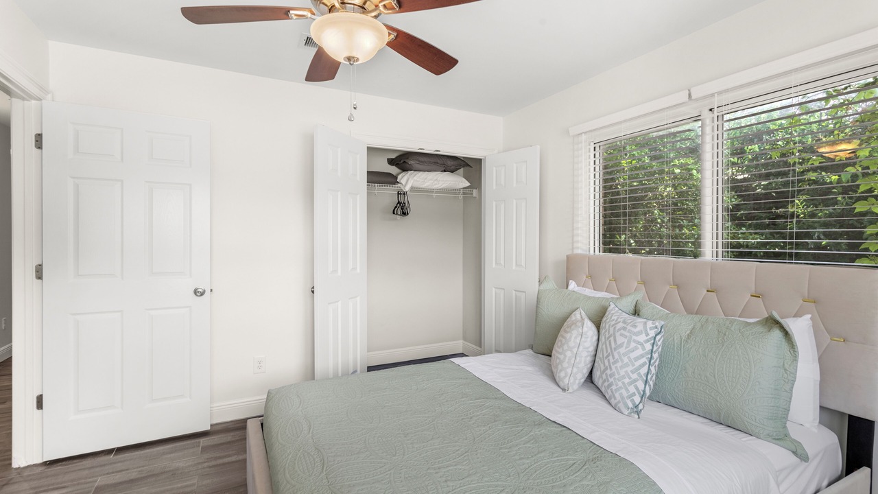 Photo of Bedroom in Mississippi City