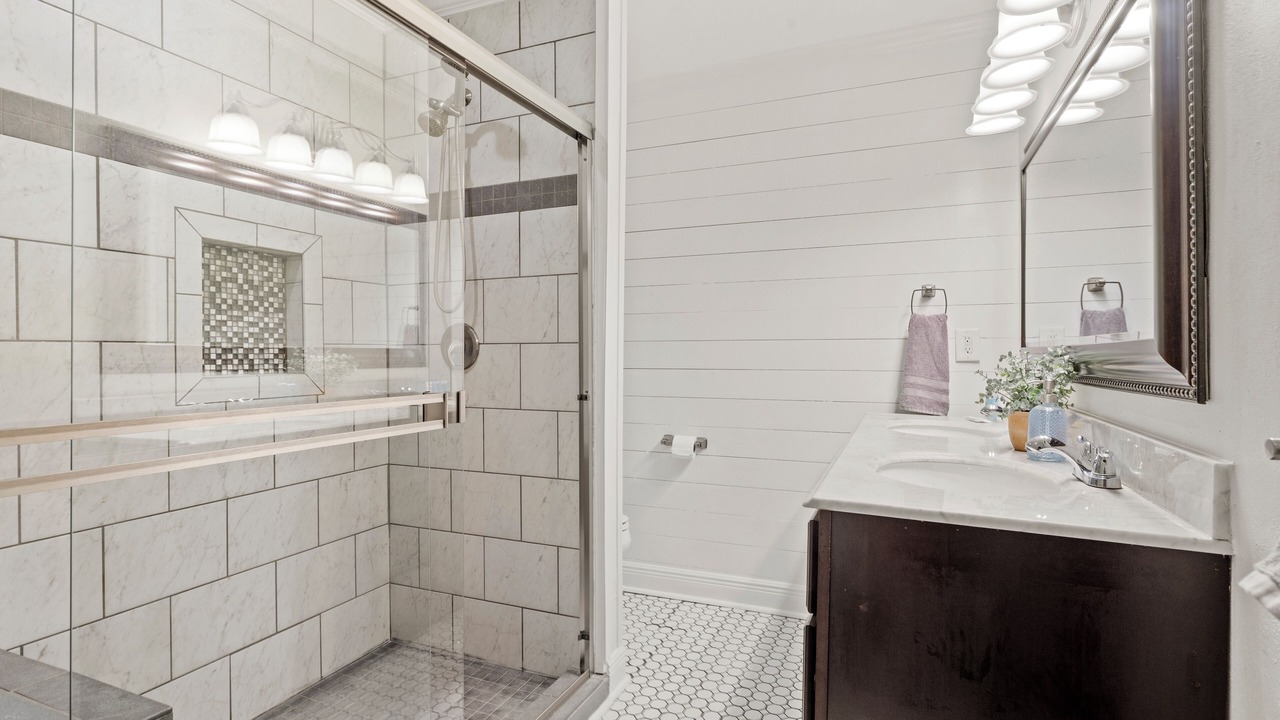 Photo of Bathroom in Mississippi City