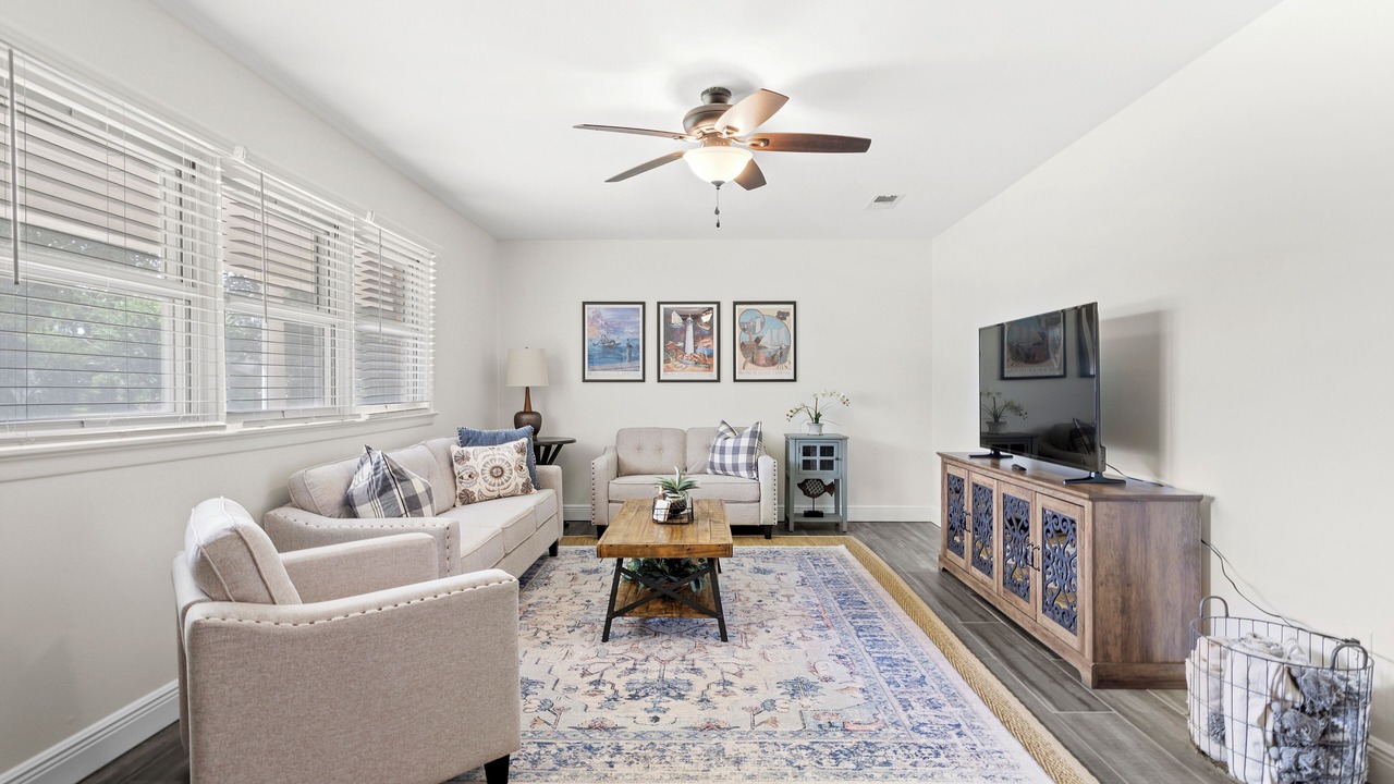 Photo of Livingroom in Mississippi City