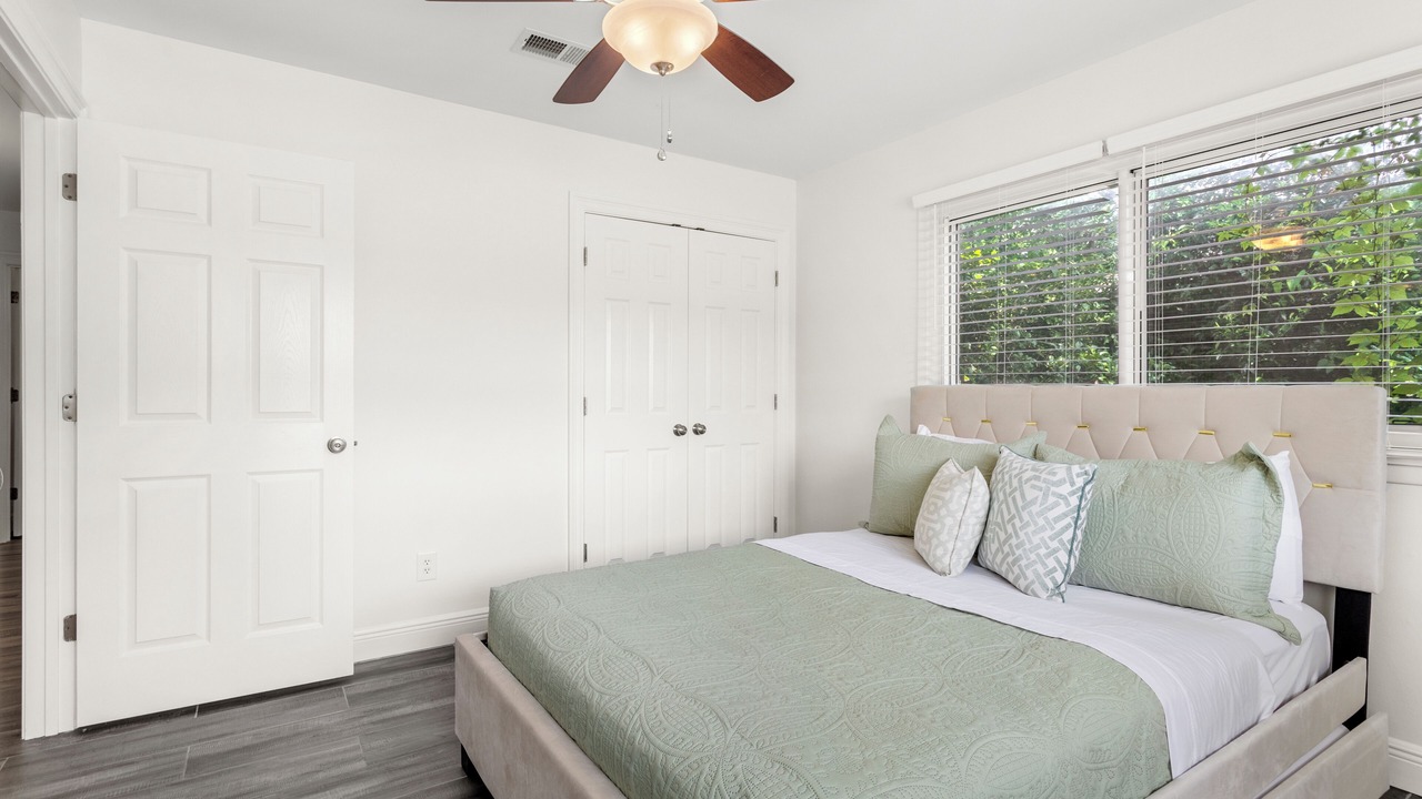 Photo of Bedroom in Mississippi City