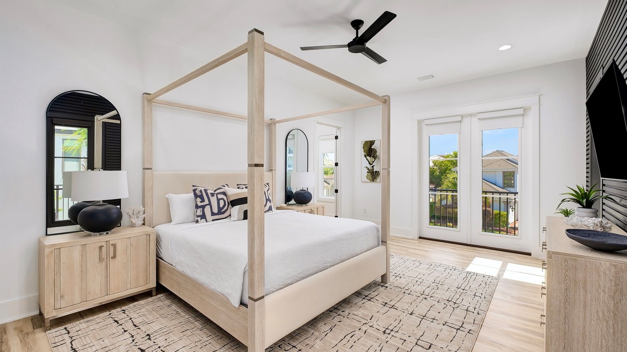 Photo of Patio Balcony in Avalon Beach Estates