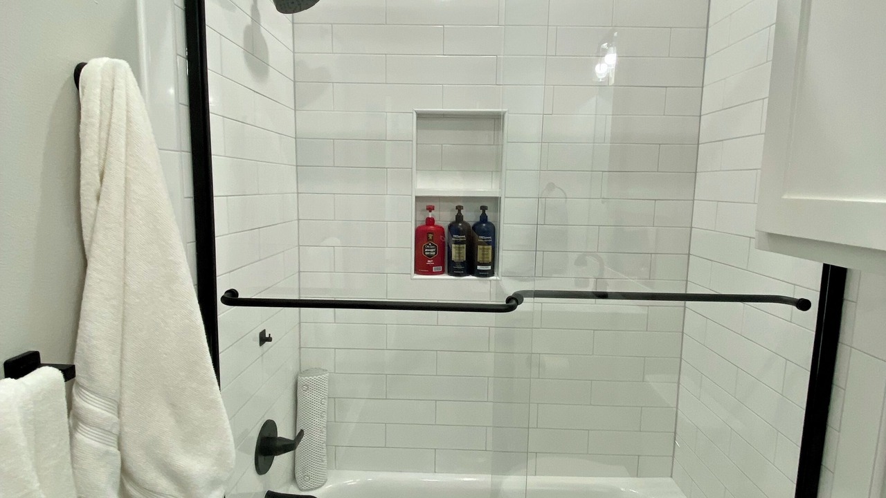 Photo of Bathroom in Lufkin