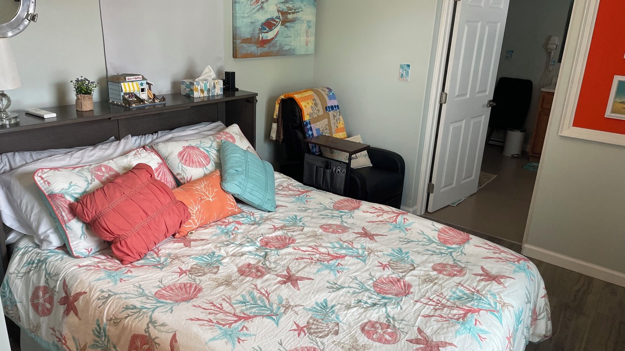 Photo of Bedroom in Pretty Bayou