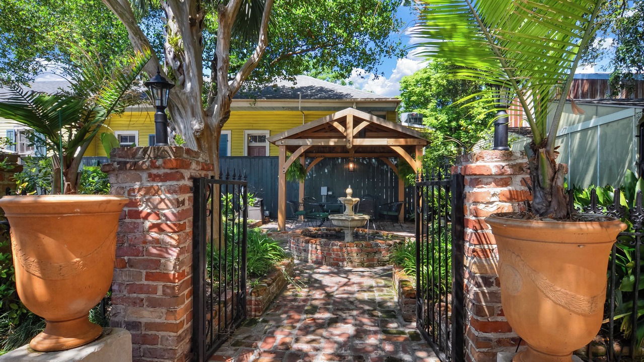 Photo of Outdoor in Treme