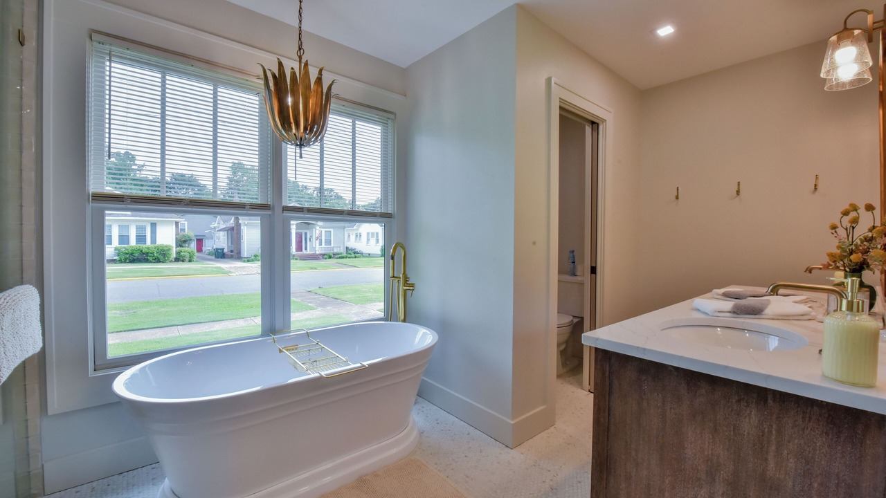 Photo of Bathroom in Tuscaloosa