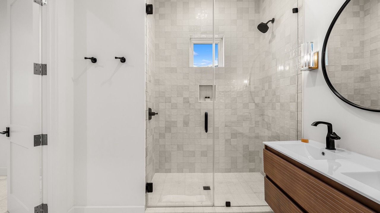 Photo of Bathroom in Sunnyside