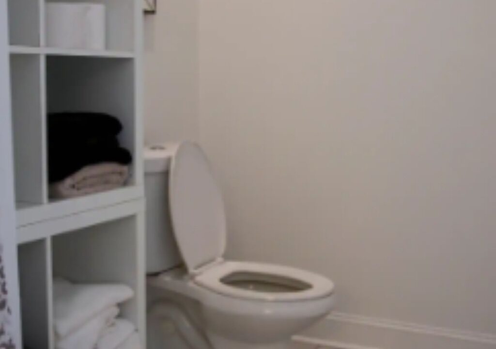 Photo of Bathroom in Broadmoor