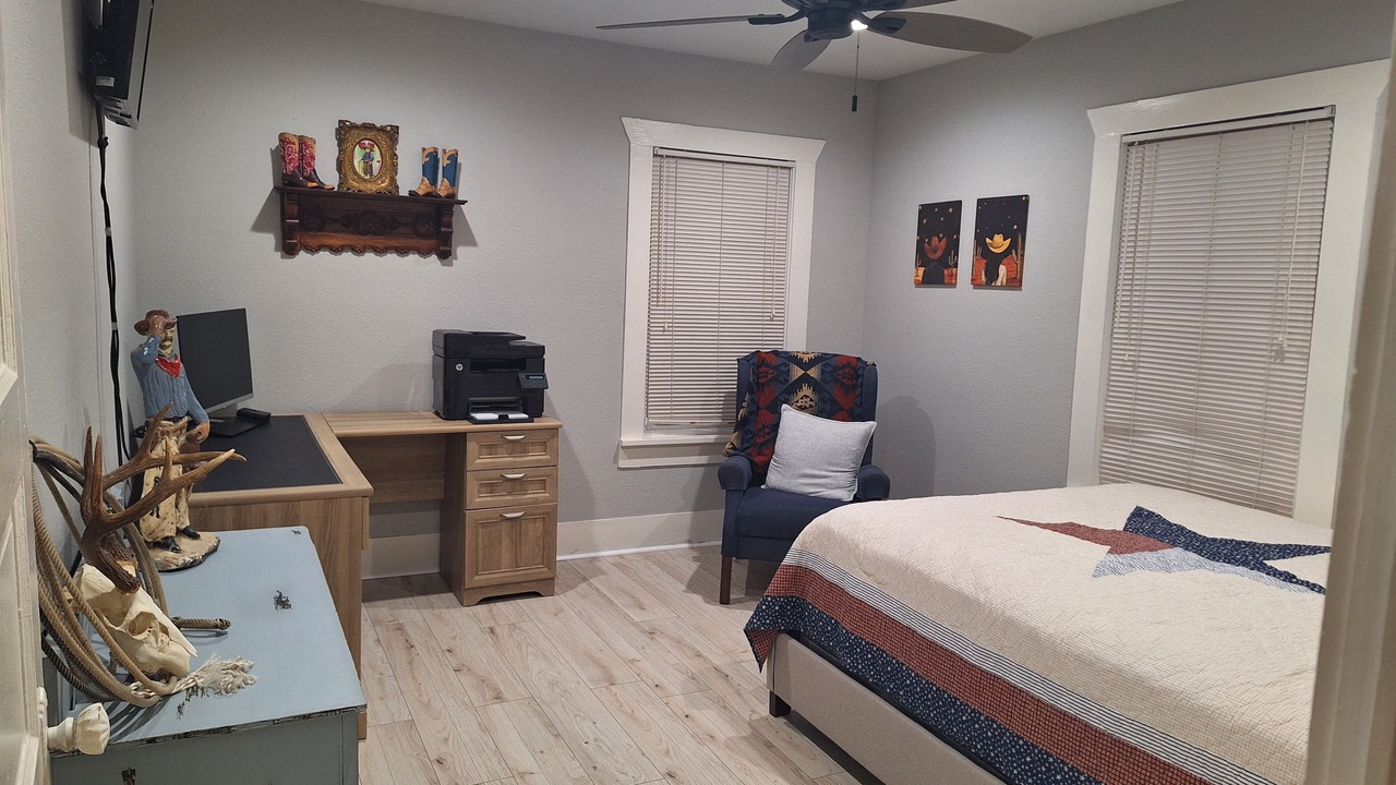 Photo of Bedroom in Tomball