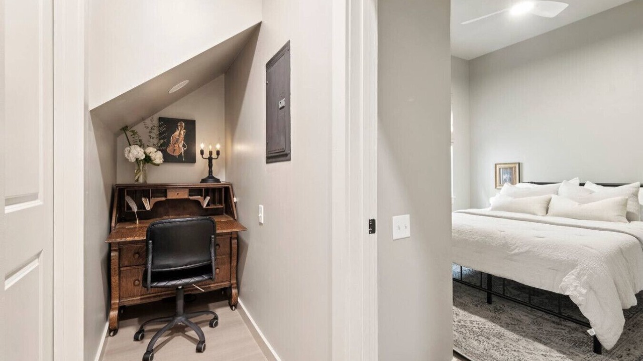 Photo of Bedroom in Seventh Ward