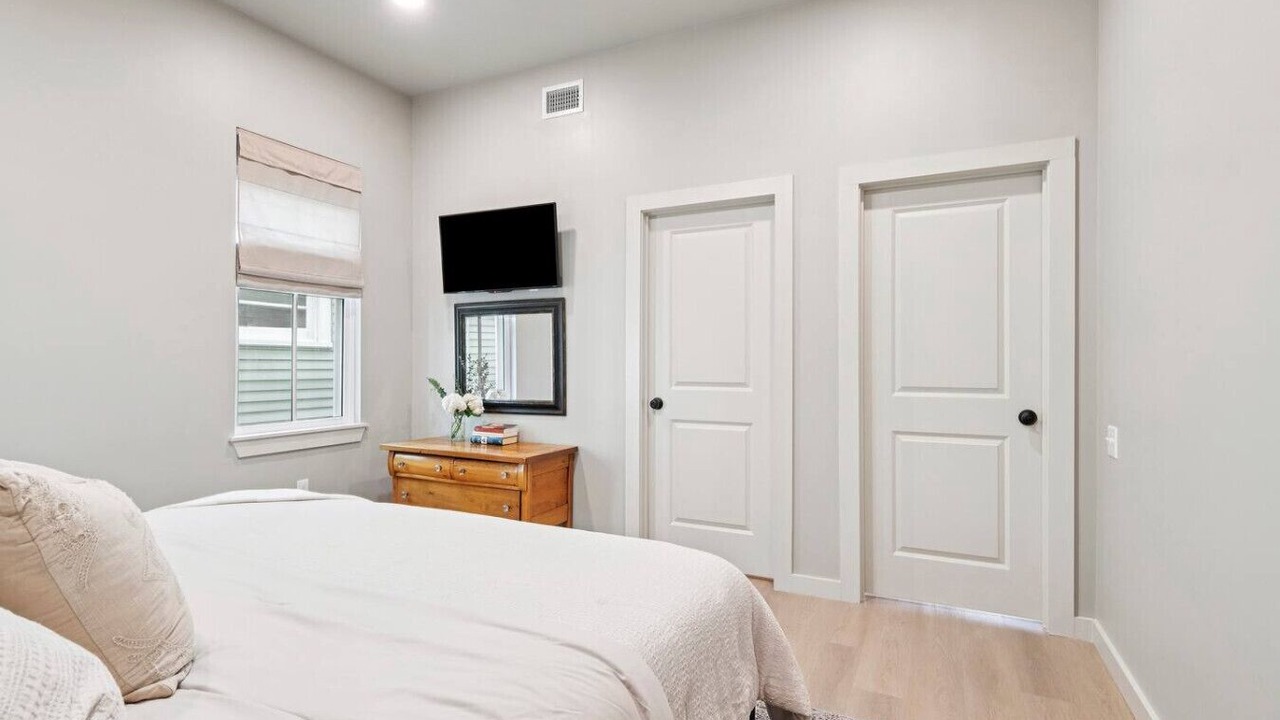 Photo of Bedroom in Seventh Ward