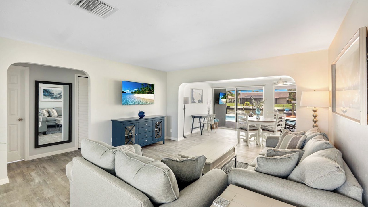Photo of Bedroom in Pelican