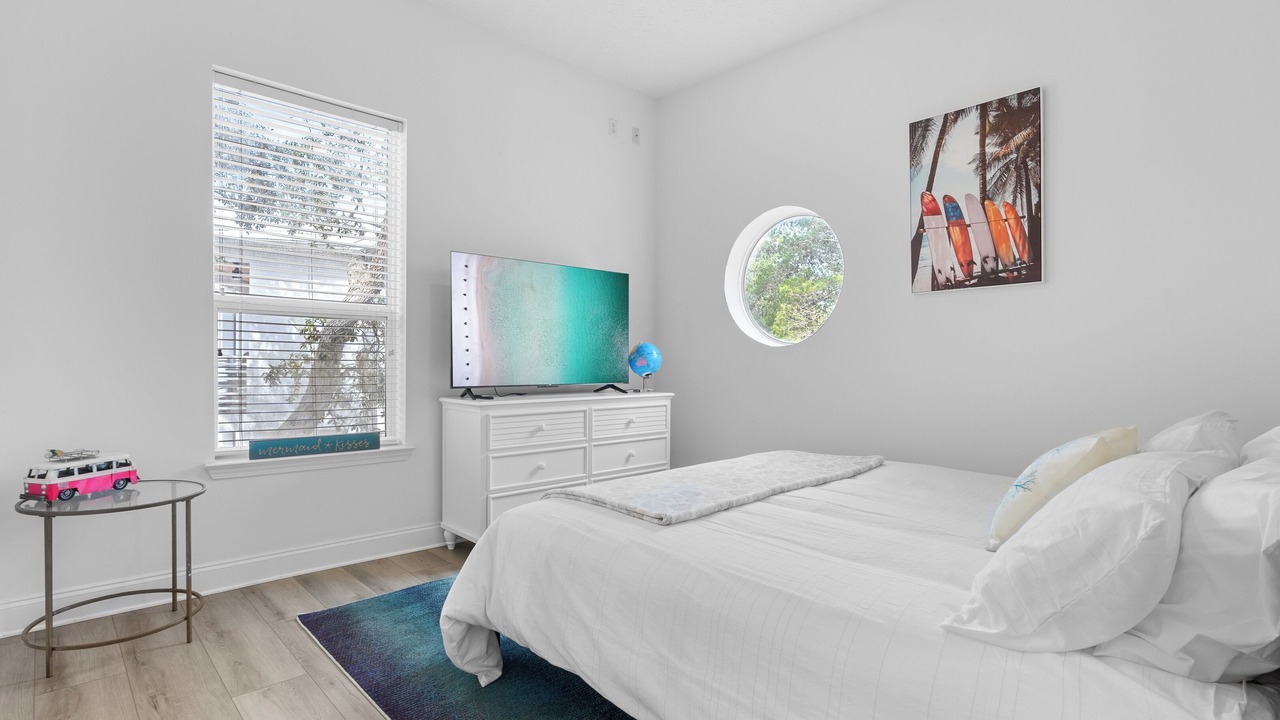Photo of Bedroom in White's Gulfview