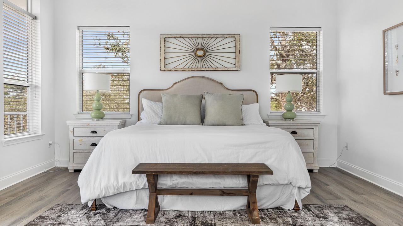 Photo of Bedroom in White's Gulfview