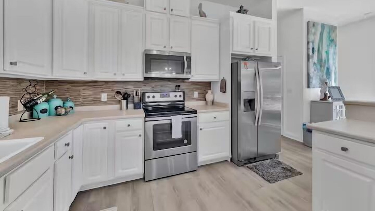 Photo of Kitchen in White's Gulfview
