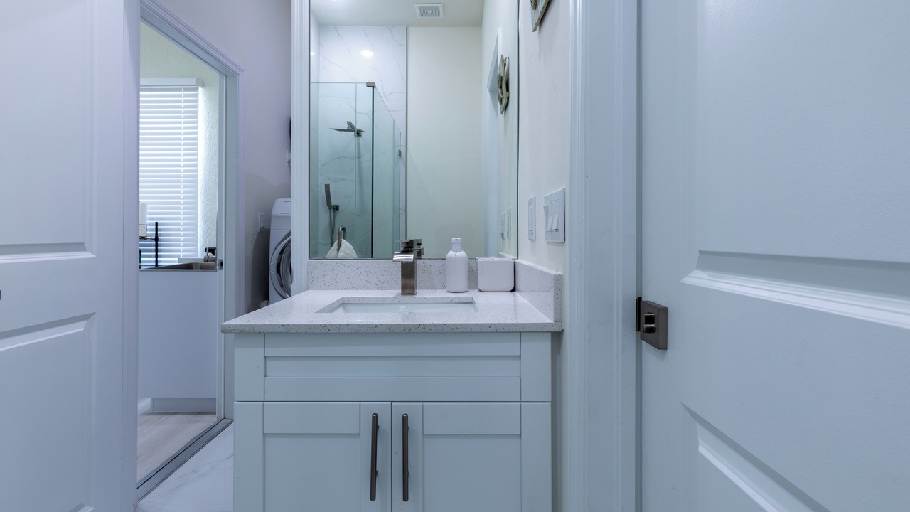 Photo of Bathroom in Sunshine