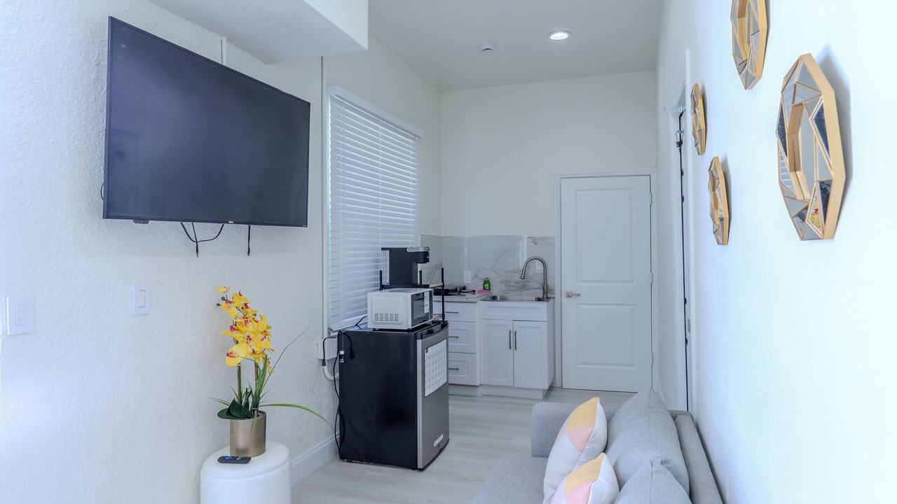 Photo of Livingroom in Sunshine