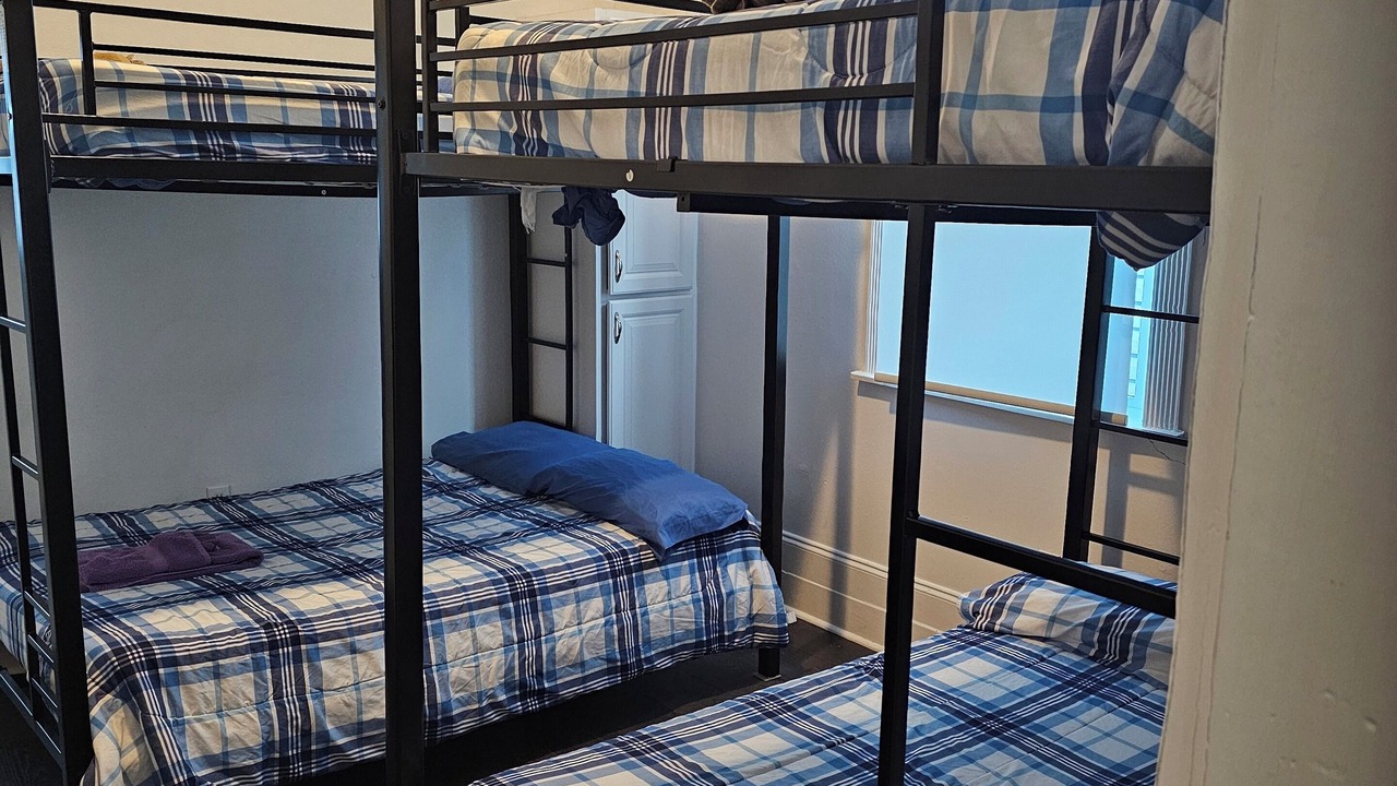 Photo of Bedroom in Esplanade Ridge