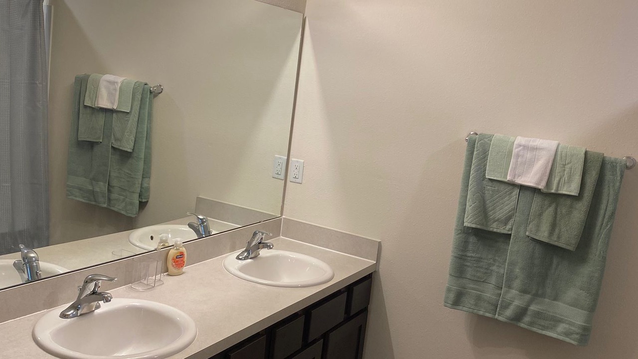 Photo of Bathroom in Biscayne