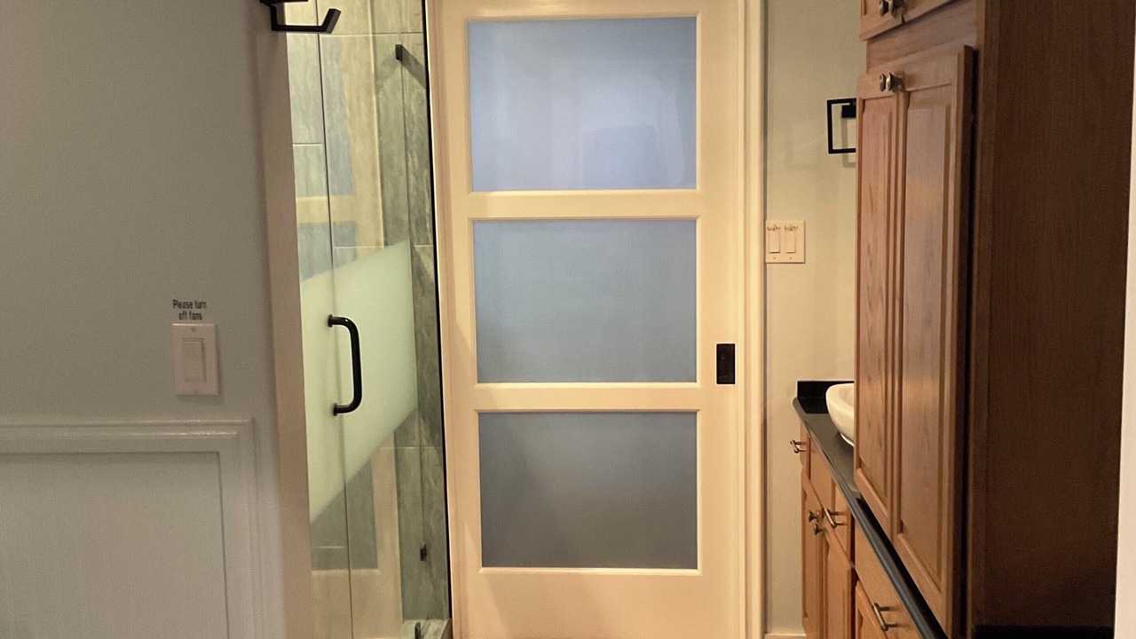Photo of Bathroom in Beaumont