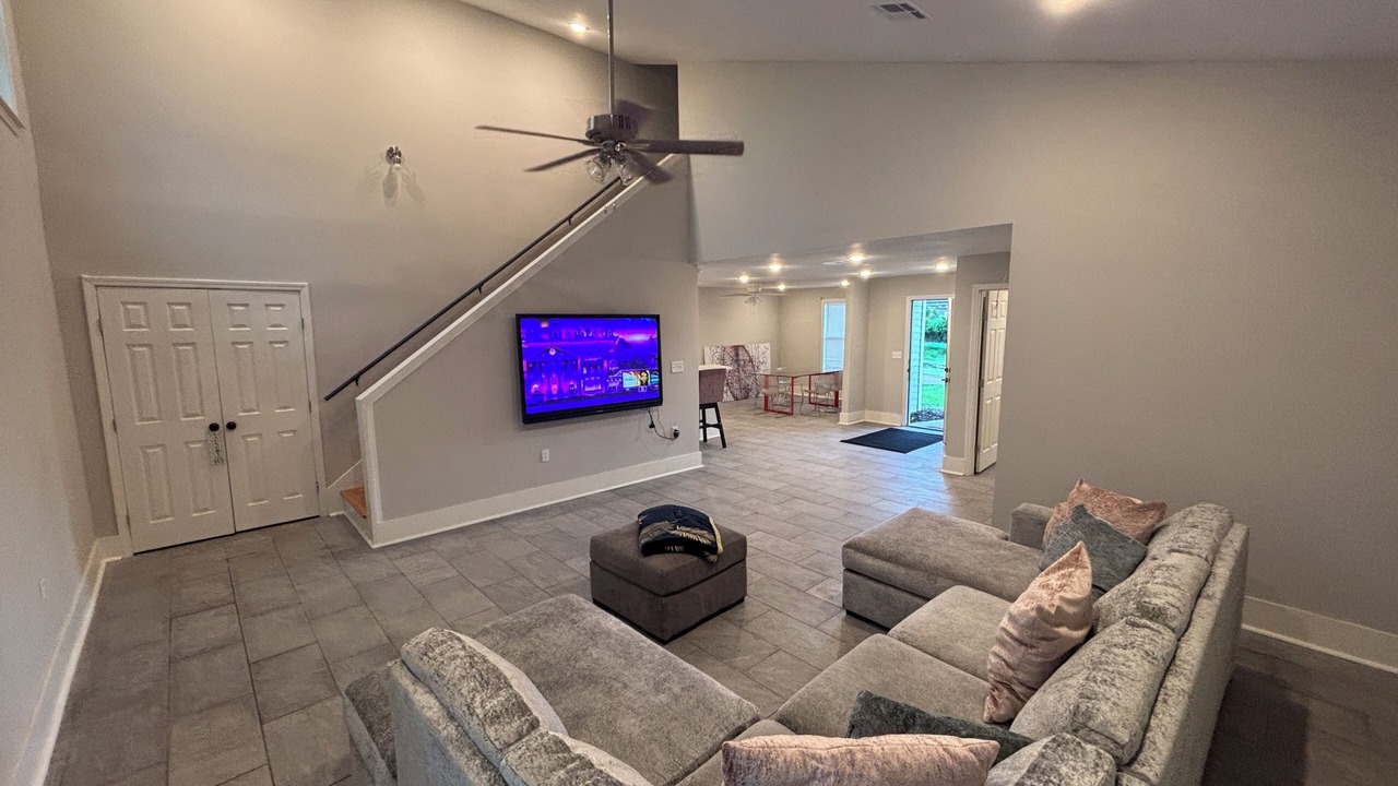 Photo of Livingroom in Kenner - Louis Armstrong International Airport