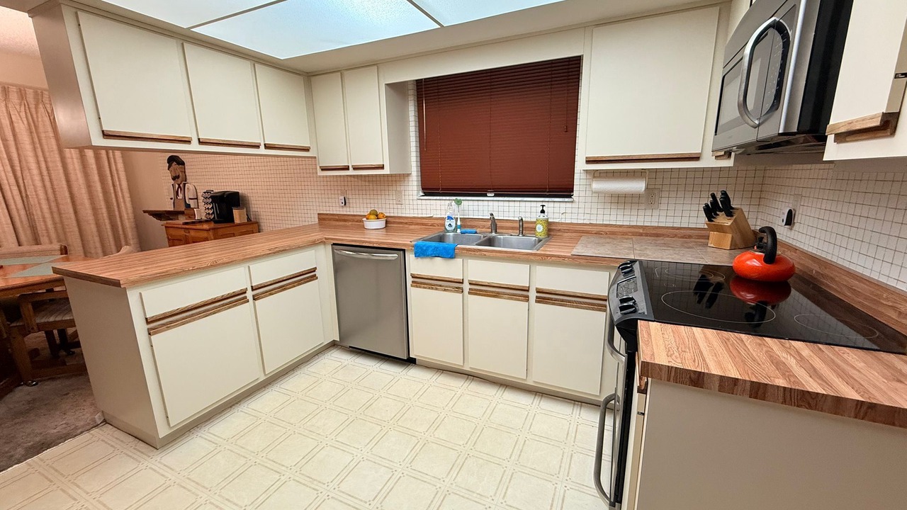 Photo of Kitchen in Fruitland Park