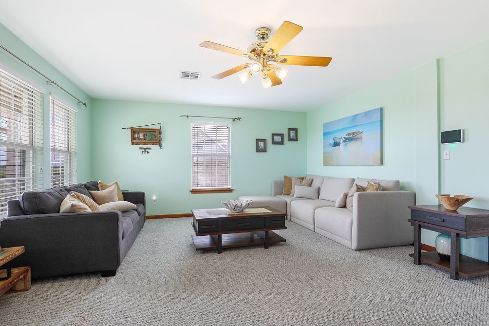 Photo of Livingroom in Slidell
