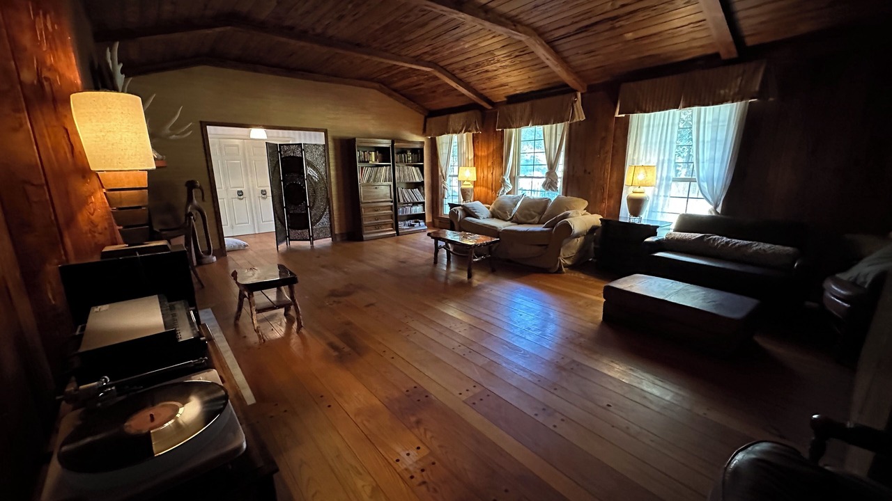 Photo of Livingroom in Clarksdale