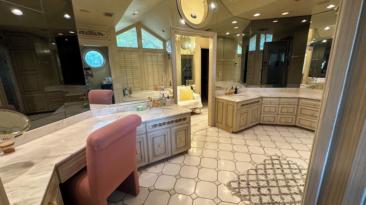 Photo of Bathroom in Clarksdale
