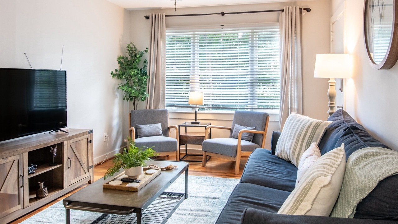 Photo of Bedroom in Five Points South