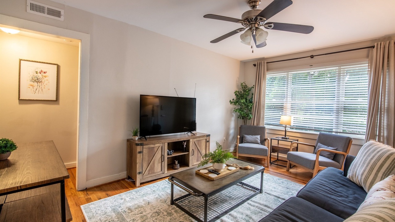 Photo of Bedroom in Five Points South