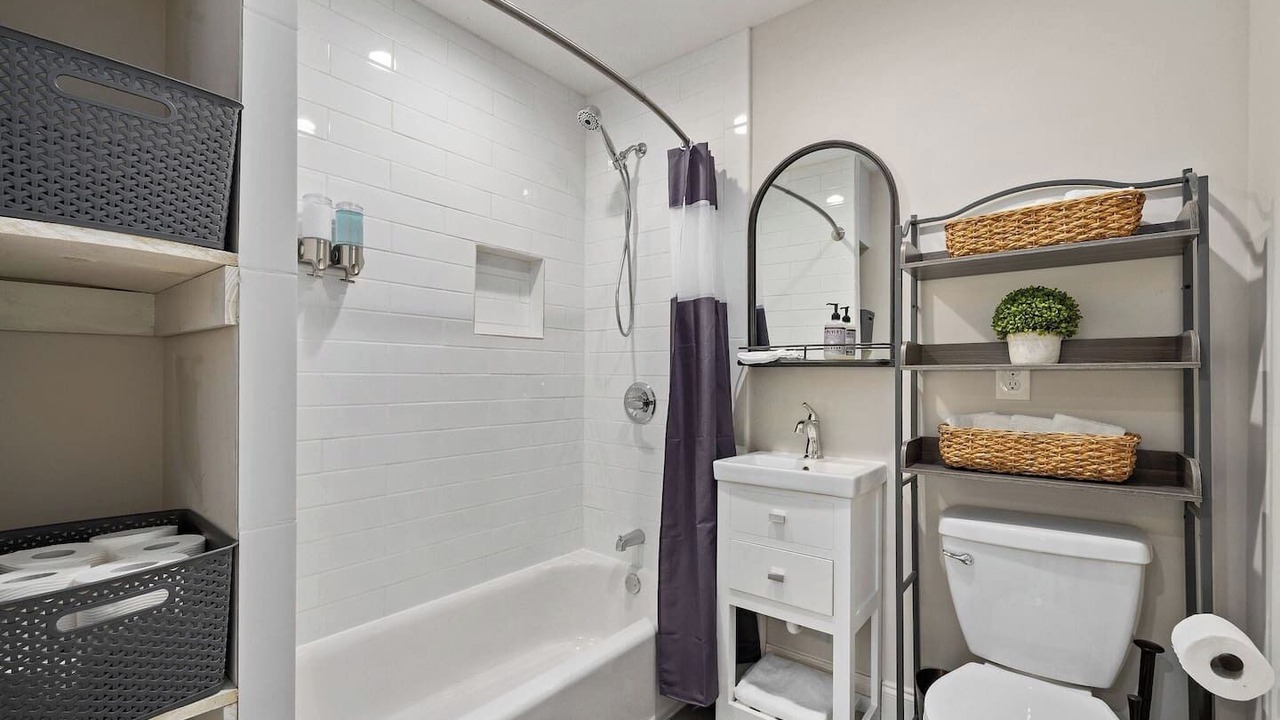 Photo of Bathroom in Five Points South