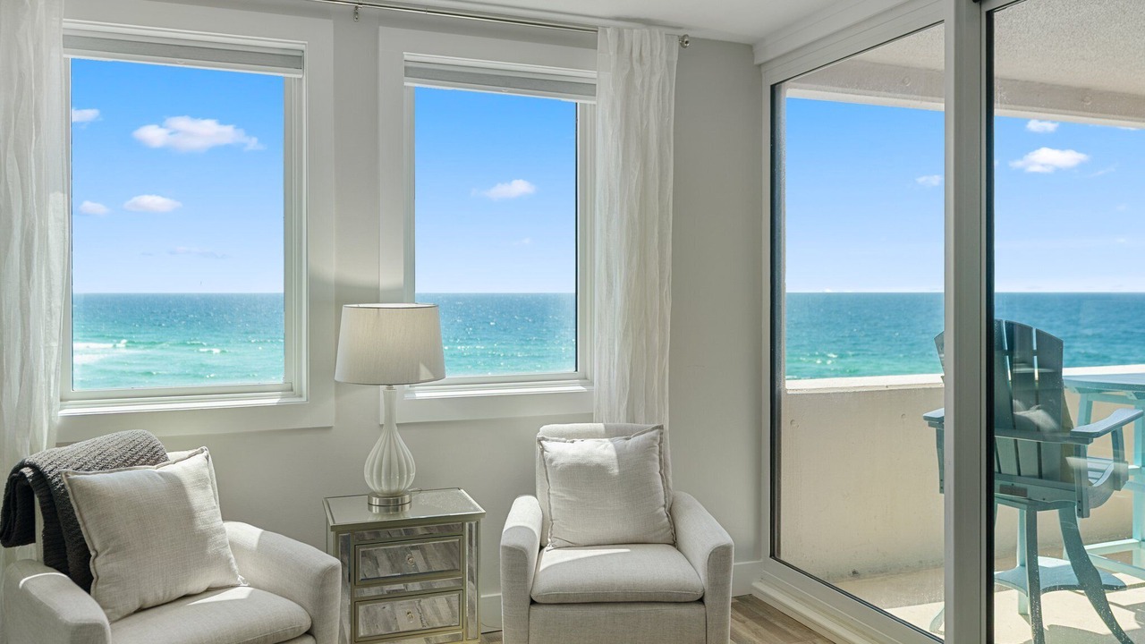 Photo of Livingroom in North West Florida