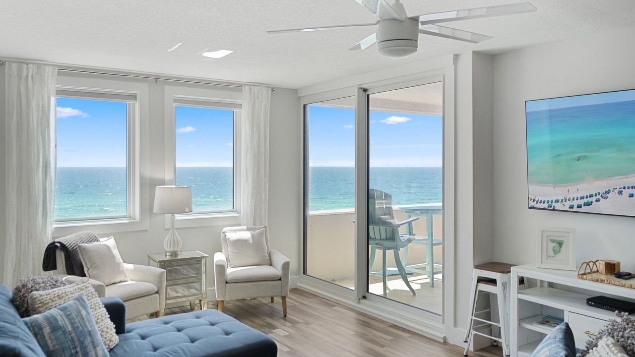 Photo of Livingroom in North West Florida