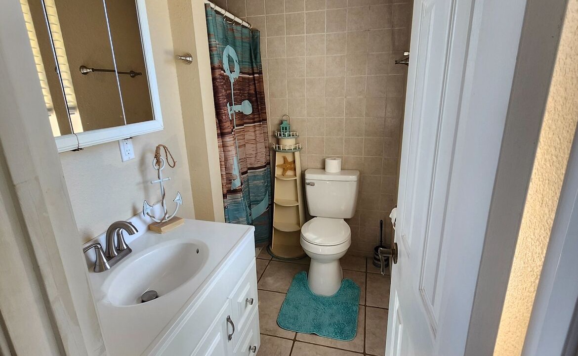 Photo of Bathroom in Long Beach