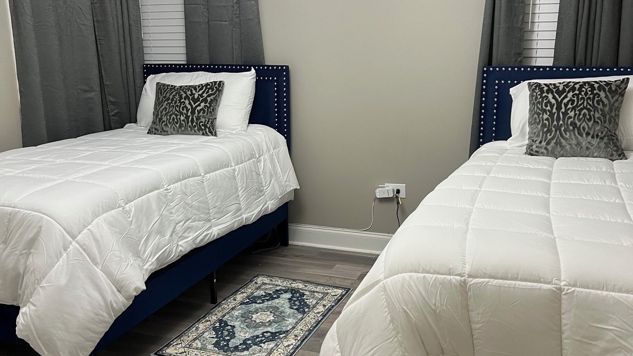 Photo of Bedroom in Point Clair