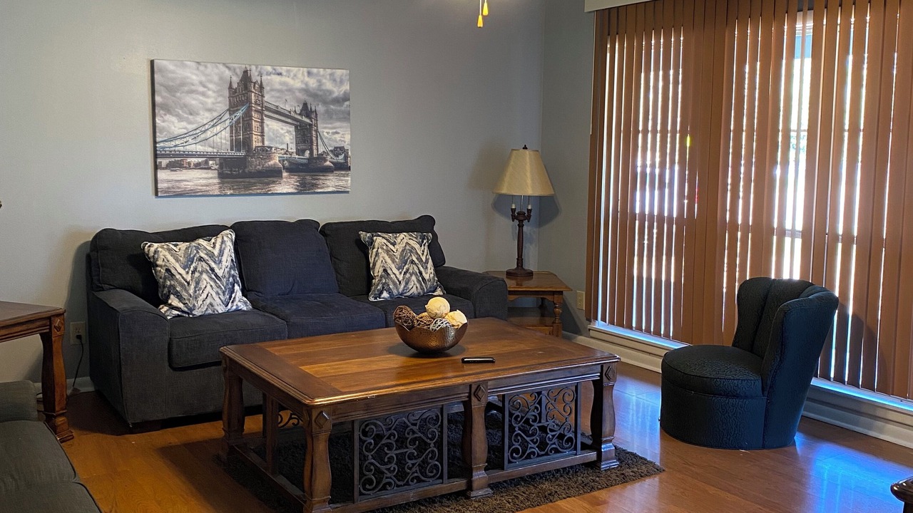 Photo of Livingroom in Nash