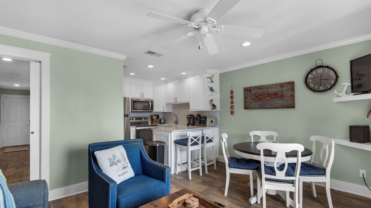 Photo of Bedroom in Avalon Beach Estates