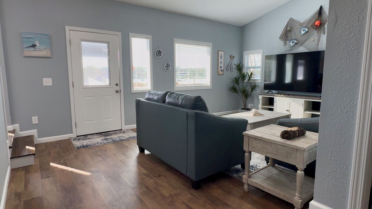 Photo of Livingroom in Parker