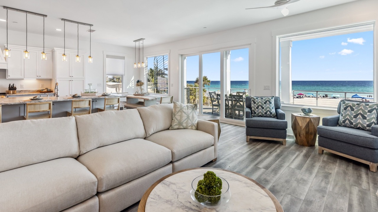 Photo of Livingroom in Thomas Drive