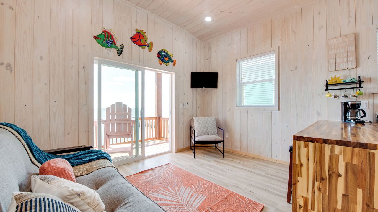 Photo of Livingroom in Carrabelle