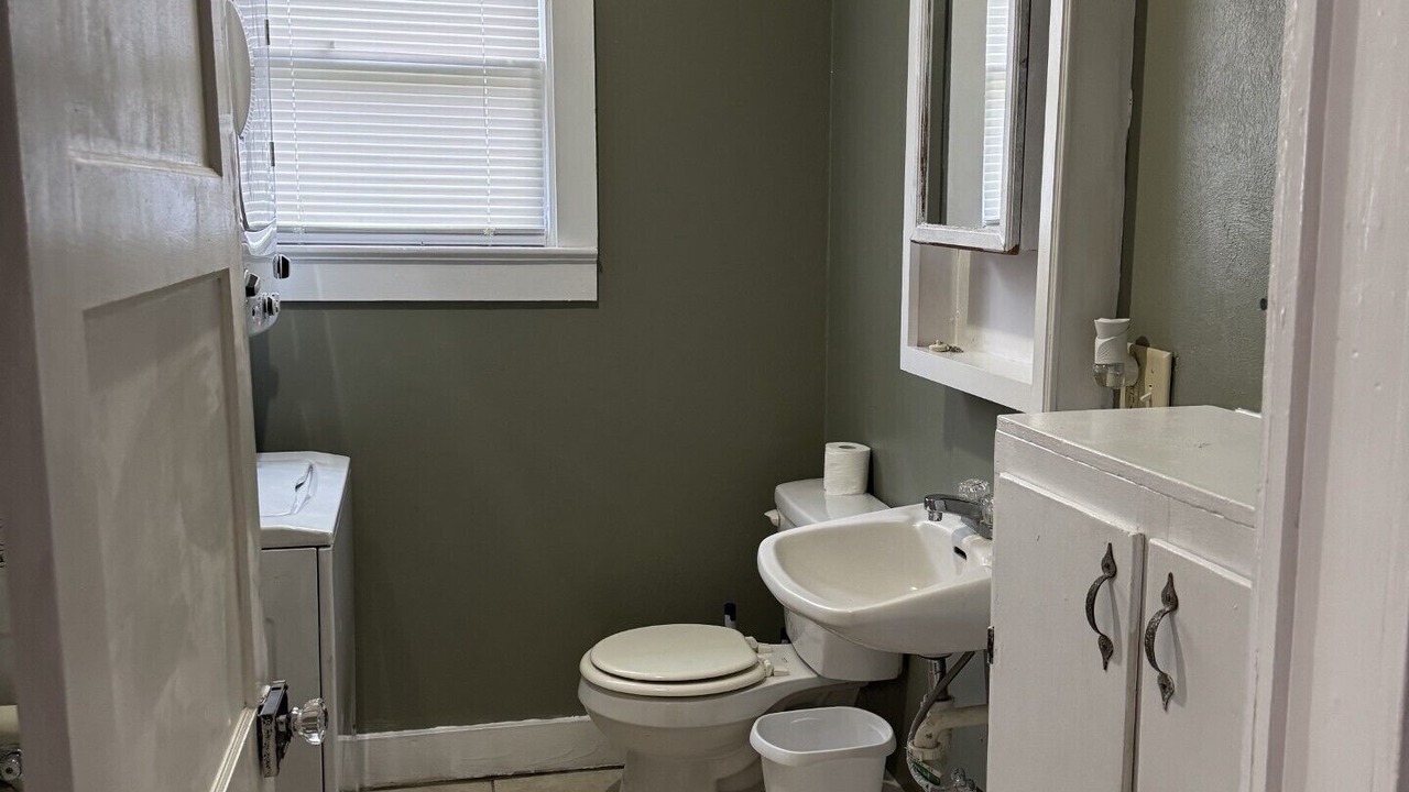 Photo of Bathroom in Sulphur