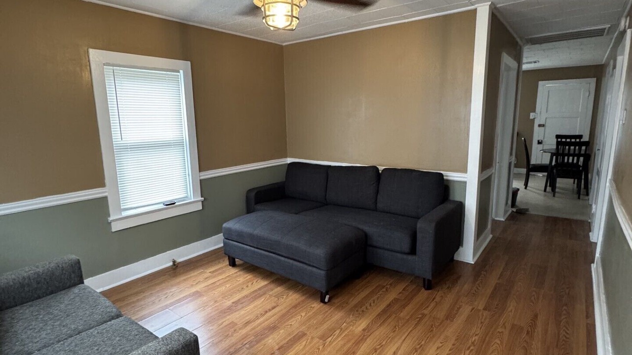 Photo of Livingroom in Sulphur