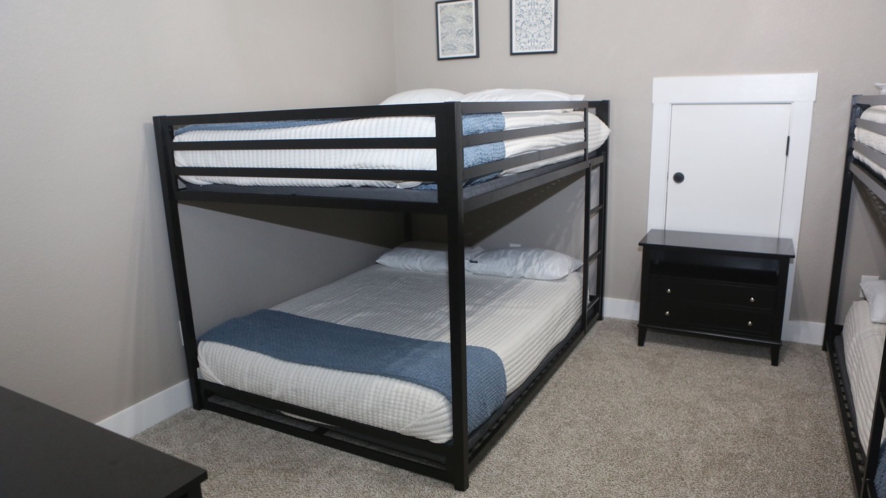 Photo of Bedroom in Carolyn Estates