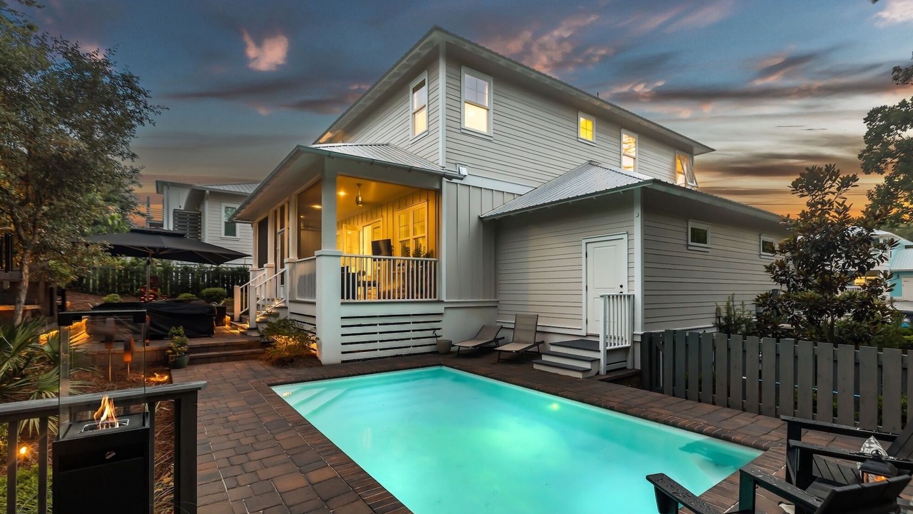 Photo of Outdoor in Gulfview Heights