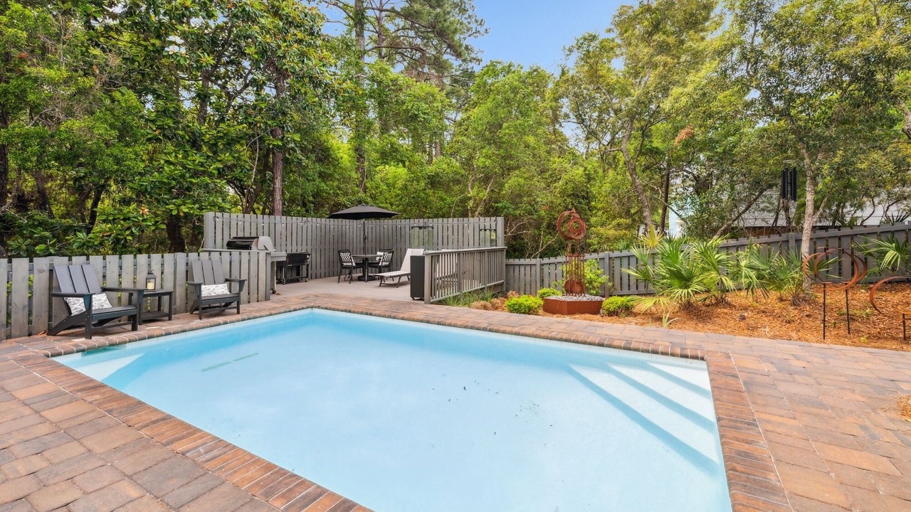 Photo of Outdoor in Gulfview Heights